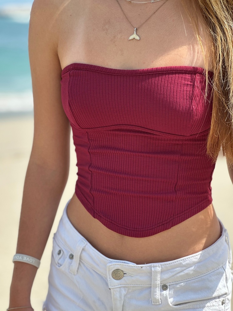 Top Aithana