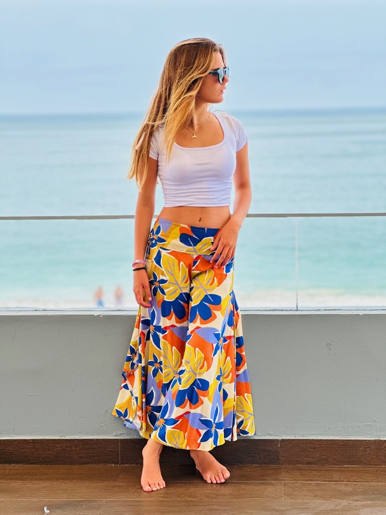 Palazzo Lulufis Mostaza con Azulino